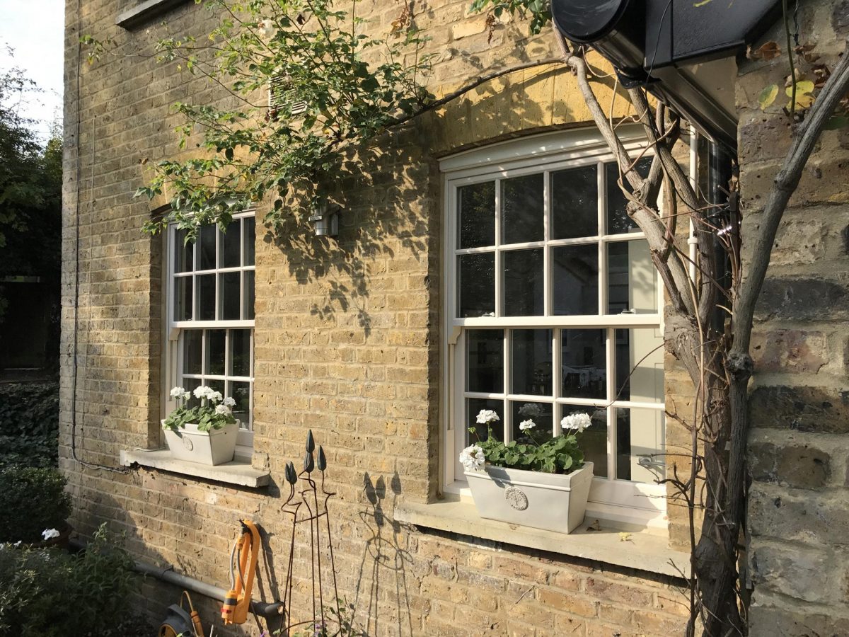sliding sash window
