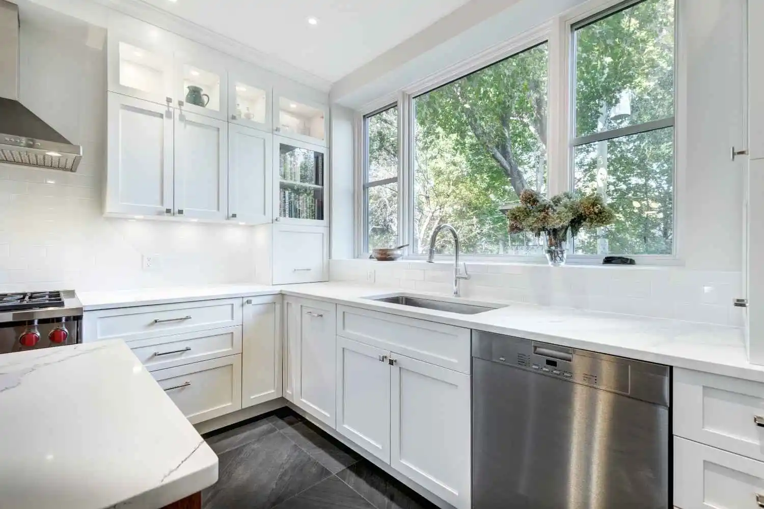 Key Considerations When Selecting Kitchen Windows